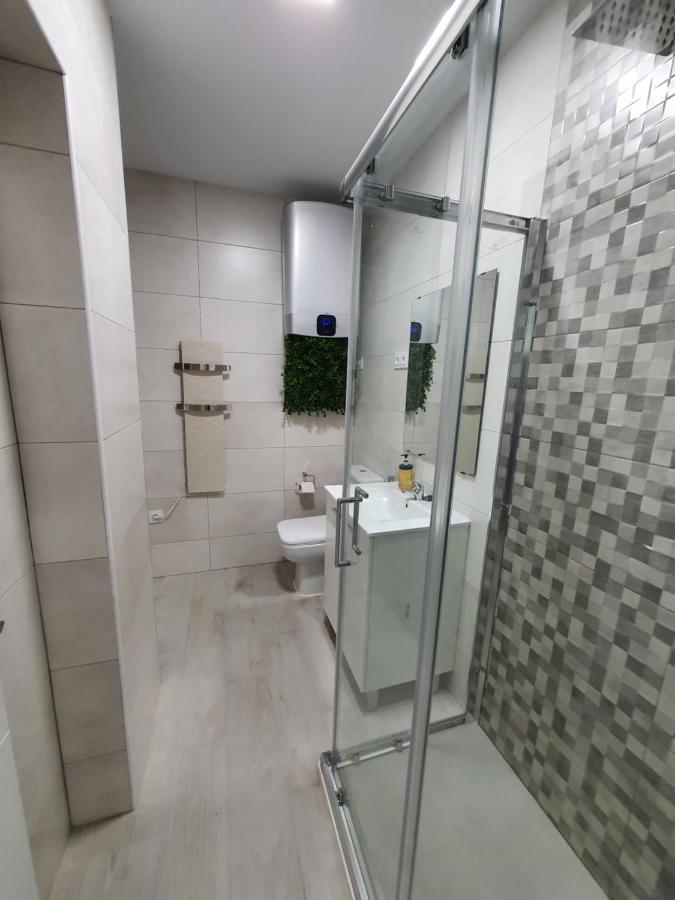 Ferienwohnung Apartamento Pet-Friendly En Atocha By Bebalmy Madrid Exterior foto